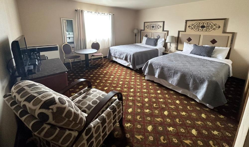 Family Room with Bathroom interior